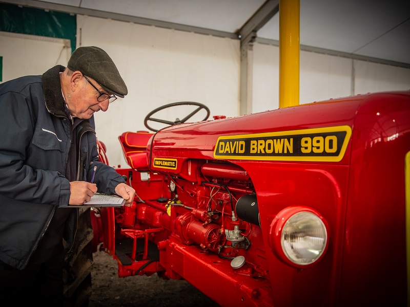 You are currently viewing David Brown anniversary at Newark Vintage Tractor Show